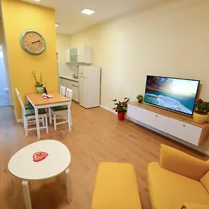 רוטשילד סוויטות יוקרה חיפה